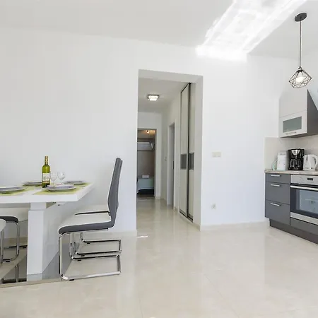 Apartment Srima Apartmán Srima